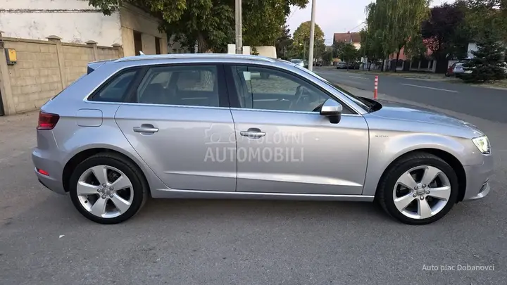 Audi A3 2015 photo 4