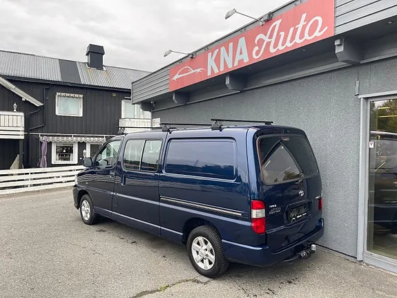 Toyota Hiace 2008 photo 4