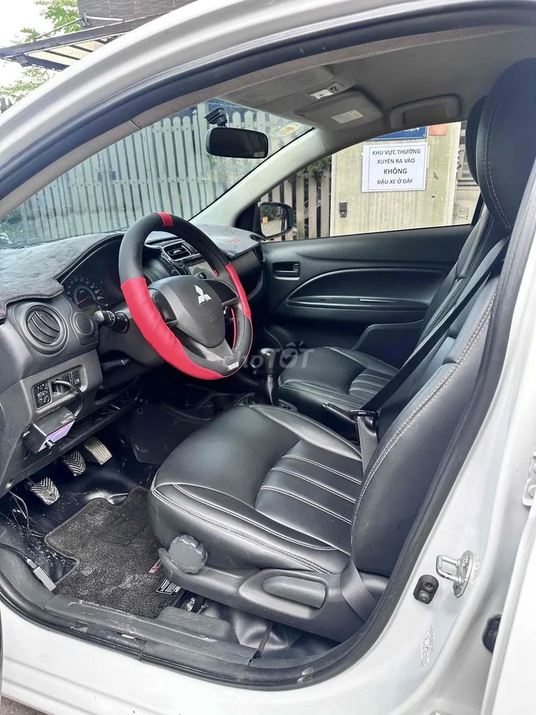 Mitsubishi Attrage 2020 photo 5