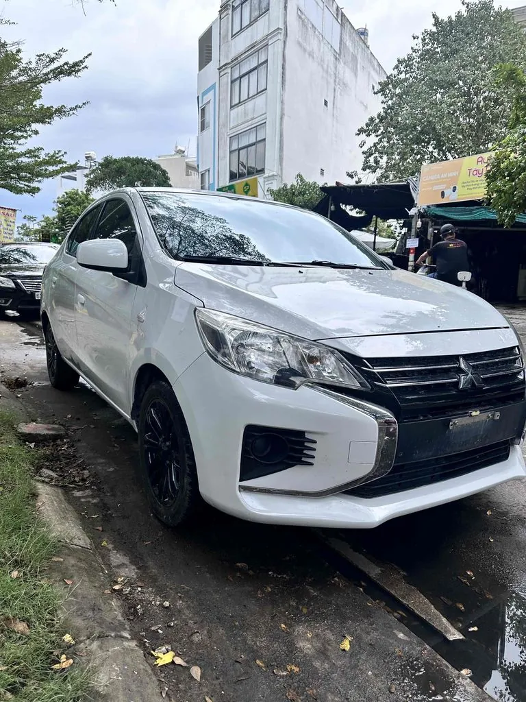 Mitsubishi Attrage 2020 photo 2