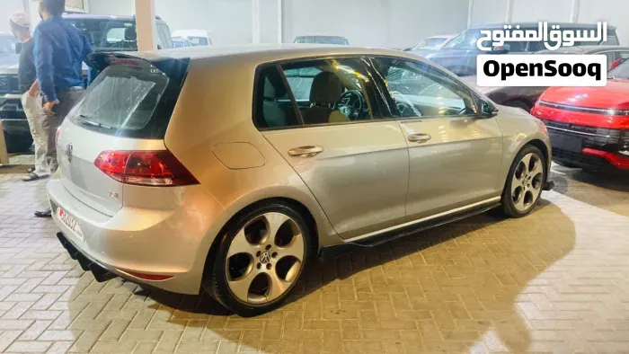 Volkswagen Golf Plus 2013 photo 4