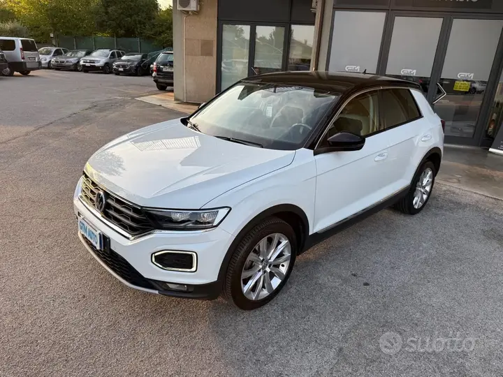Volkswagen T-Roc 2019 photo 2