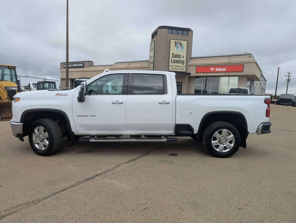 Chevrolet Silverado 3500 2021 photo 2
