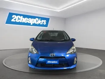Toyota Aqua 2014 photo 3