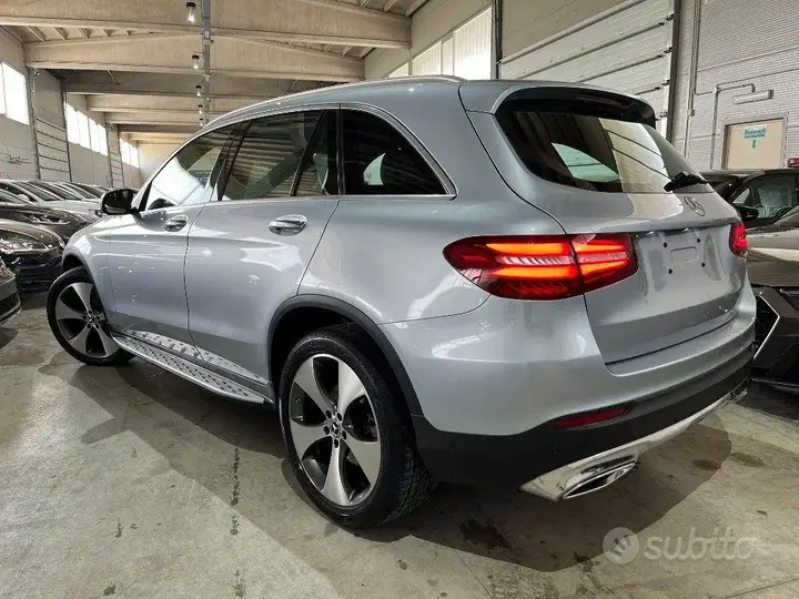 Mercedes-Benz Glc 2017 photo 5
