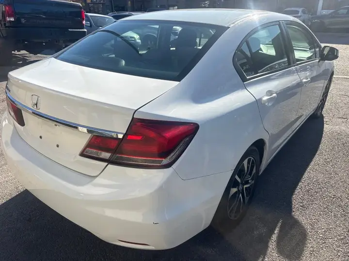 Honda Civic 2013 photo 5