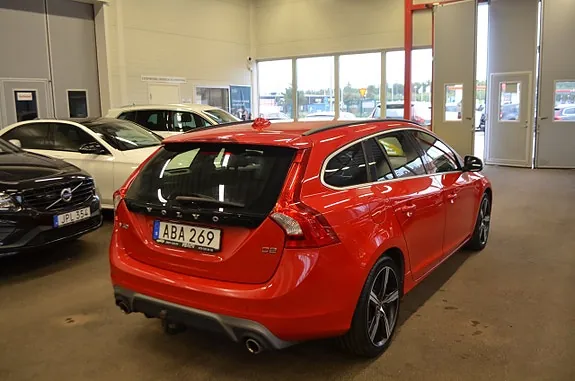 Volvo V60 2017 photo 5