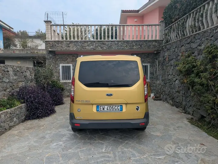 Ford Tourneo Connect 2014 photo 2