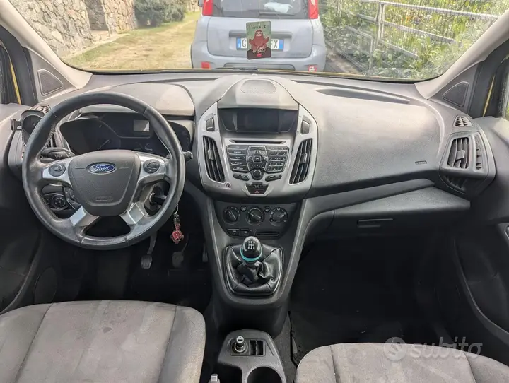 Ford Tourneo Connect 2014 photo 4