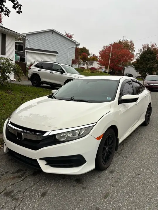Honda Civic 2017 photo 2