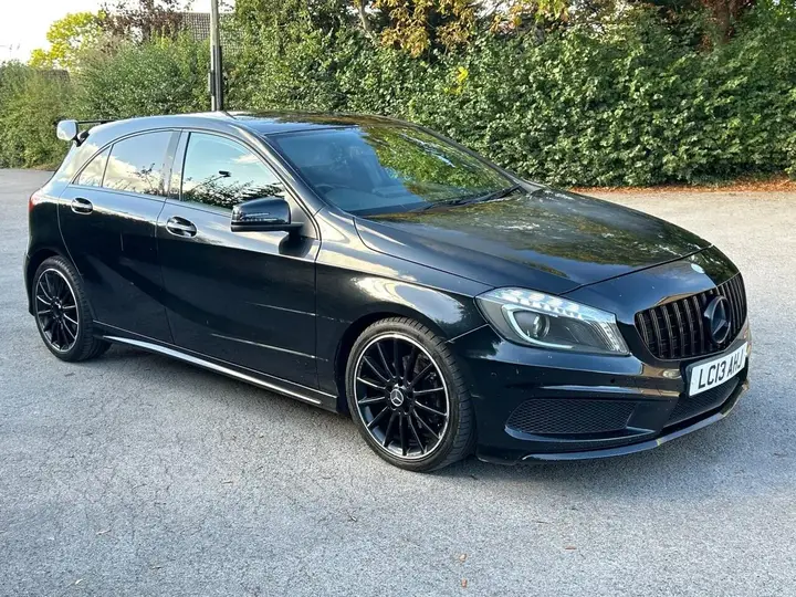 Mercedes-Benz A-Class 2013 photo 3