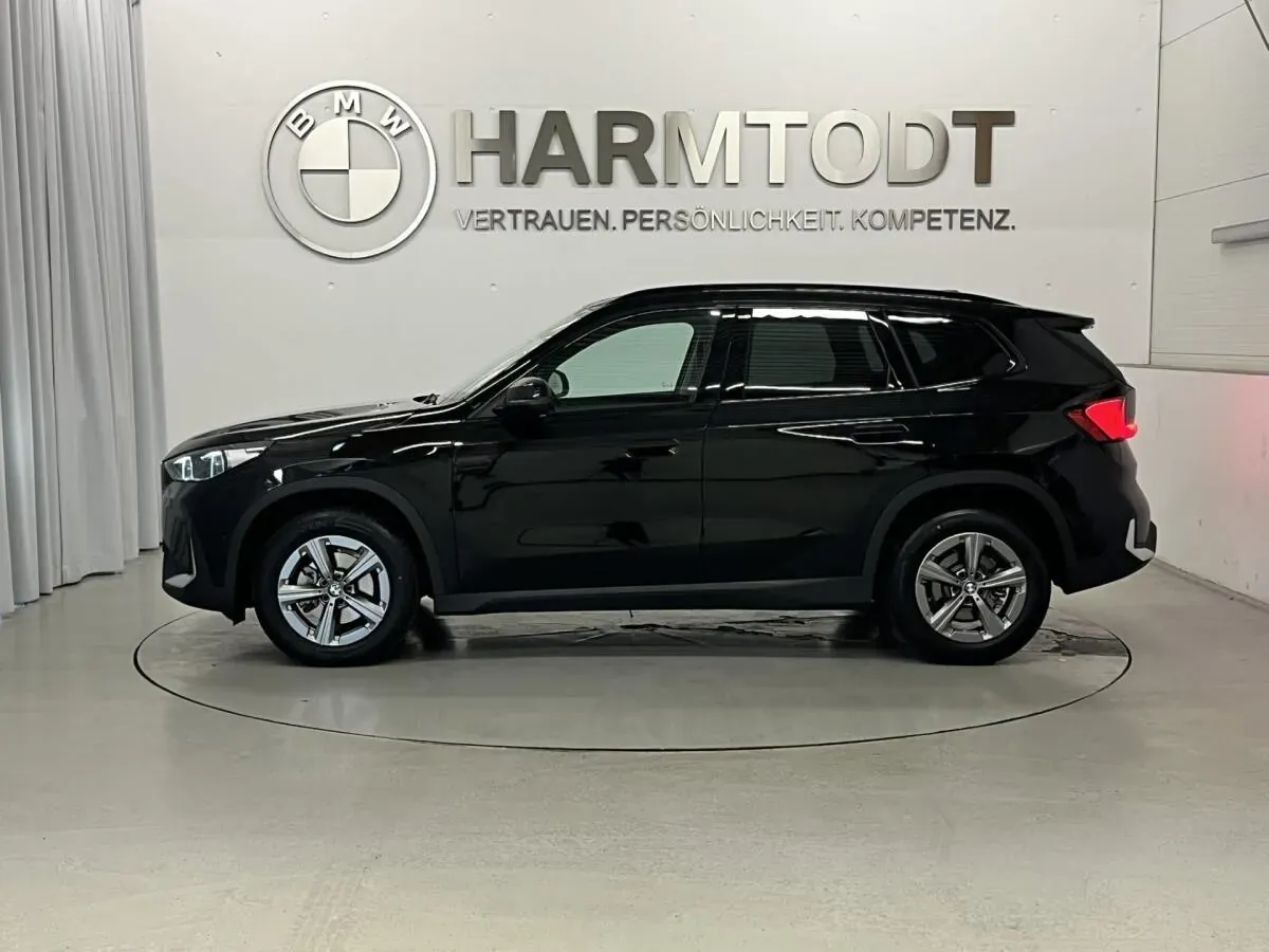 BMW X1 2025 photo 3