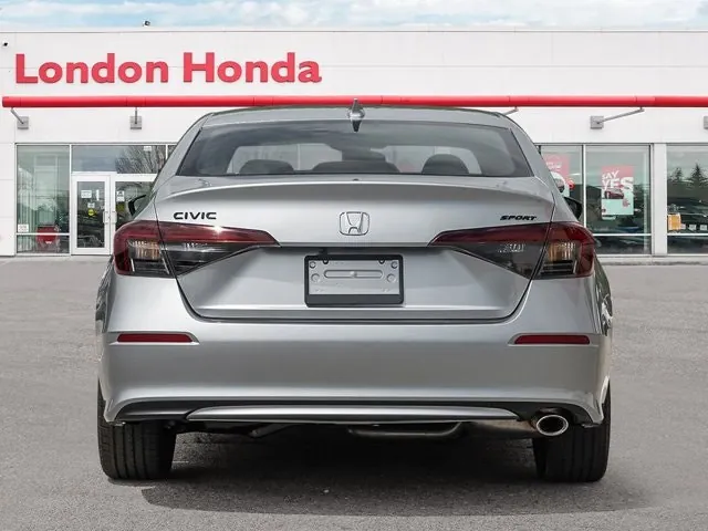 Honda Civic 2026 photo 5
