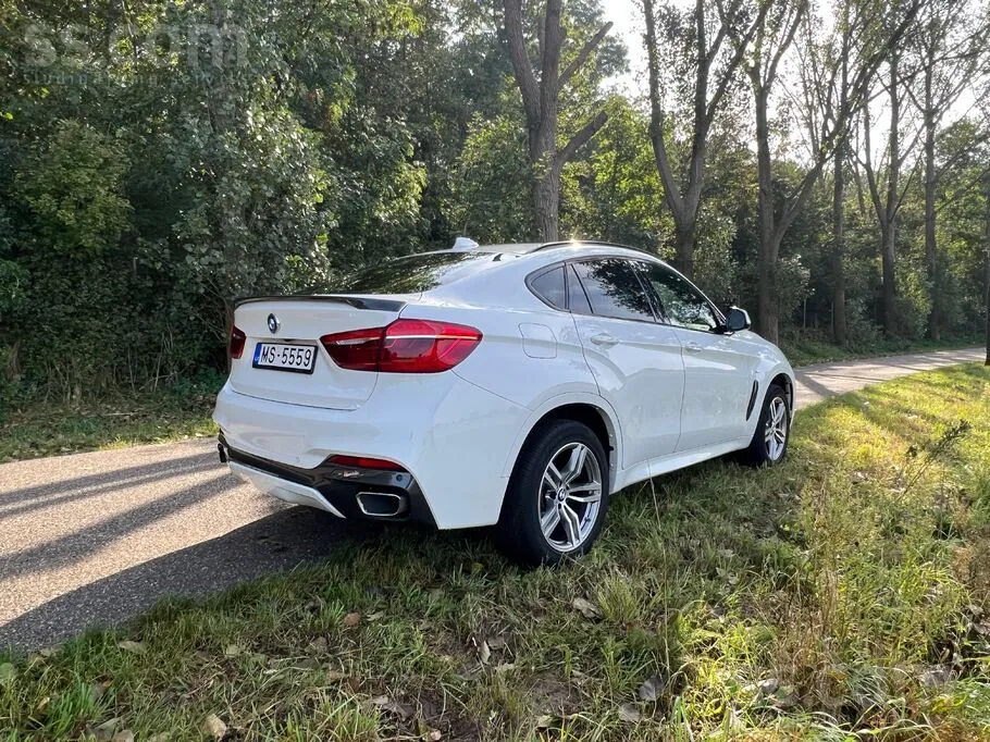 BMW X6 2018 photo 2