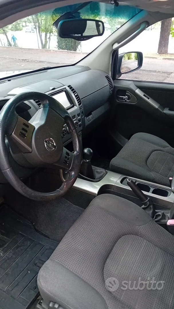 Nissan Pathfinder 2006 photo 3