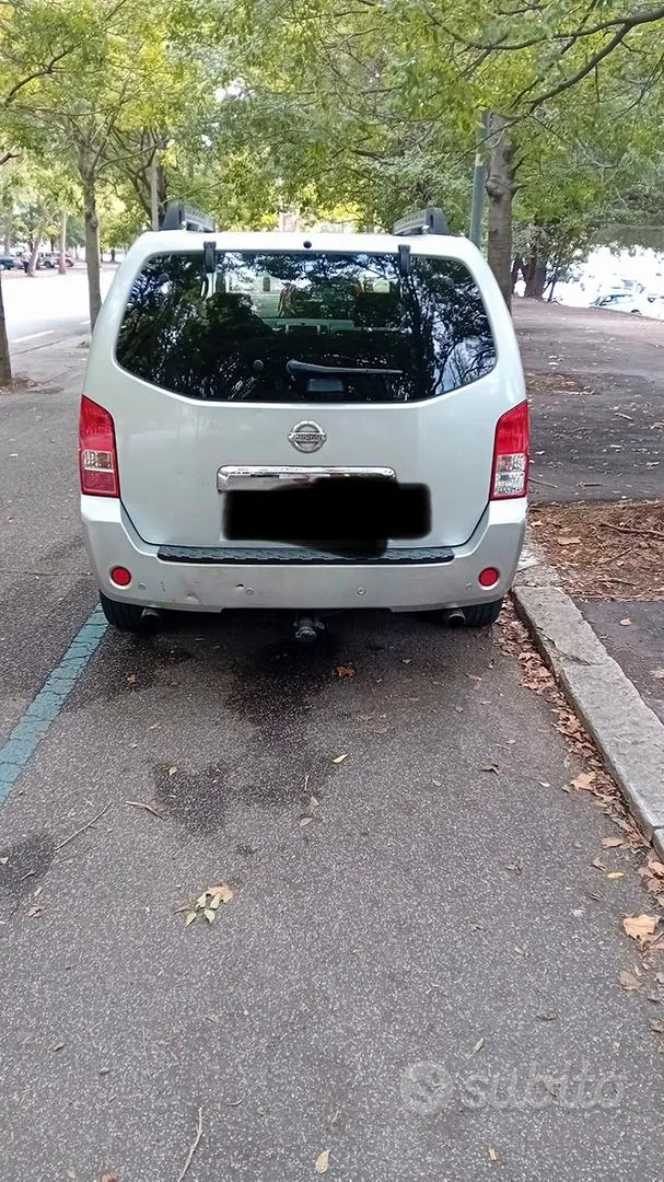 Nissan Pathfinder 2006 photo 5