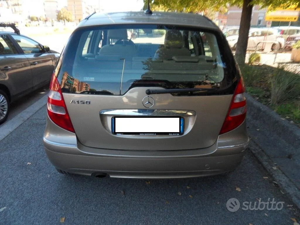 Mercedes-Benz A 150 Classic 2006 photo 2