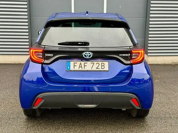 Toyota Yaris 2023 photo 4