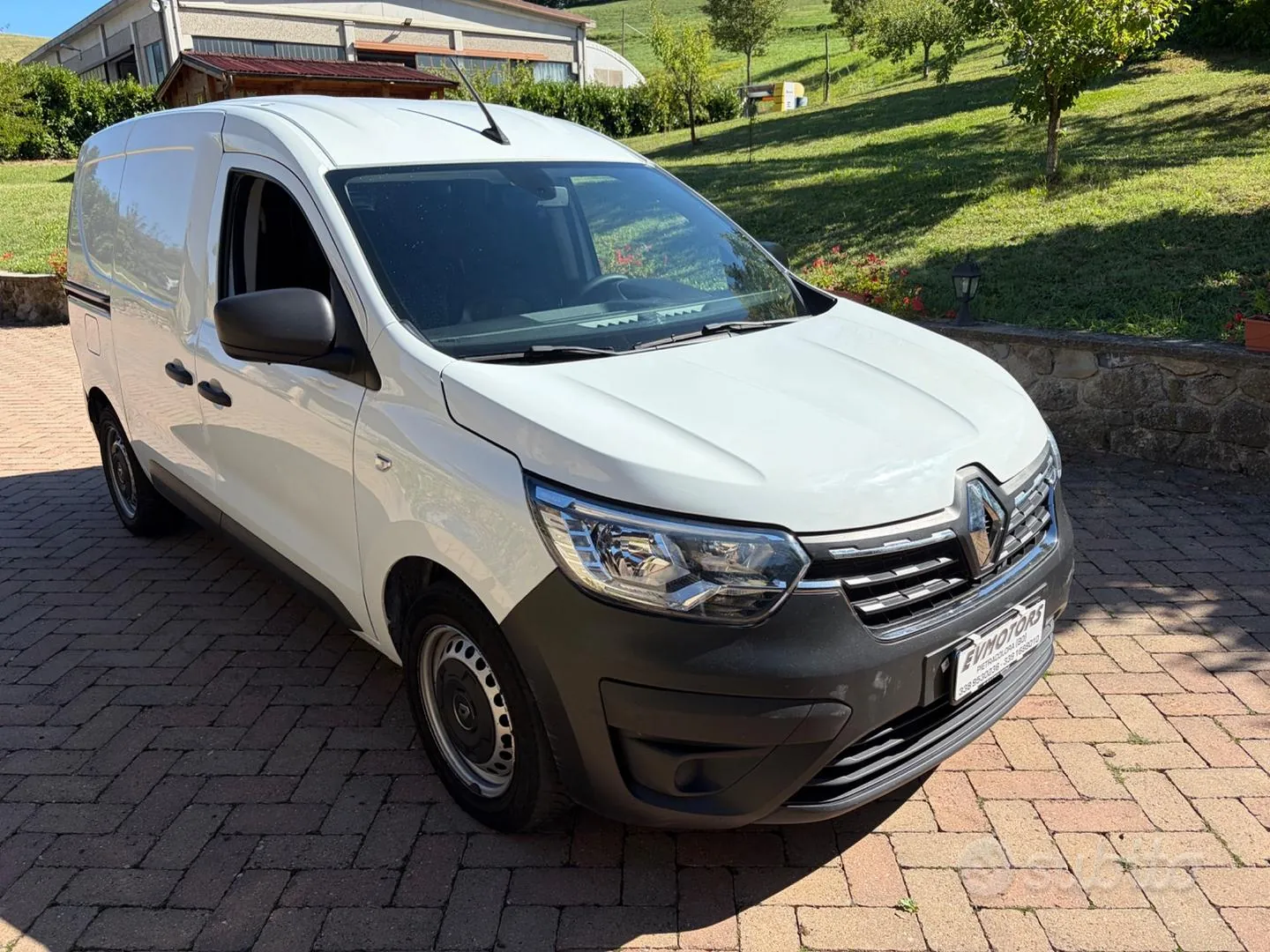 Renault Express 2022 photo 2