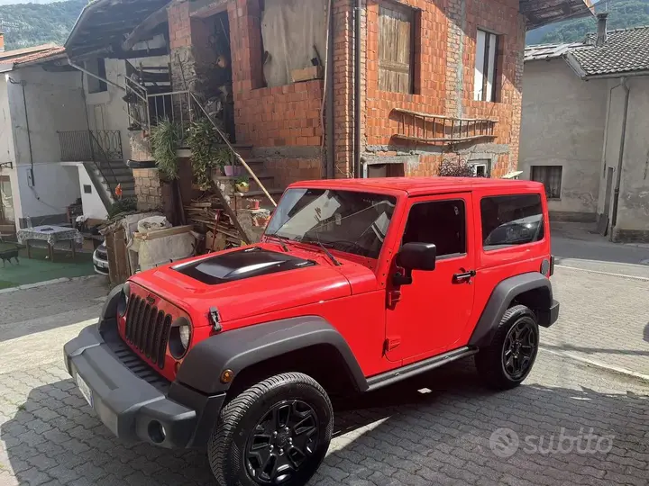 Jeep Wrangler 2014 photo 2