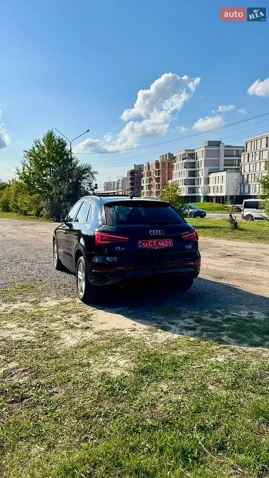 Audi Q3 2017 photo 4