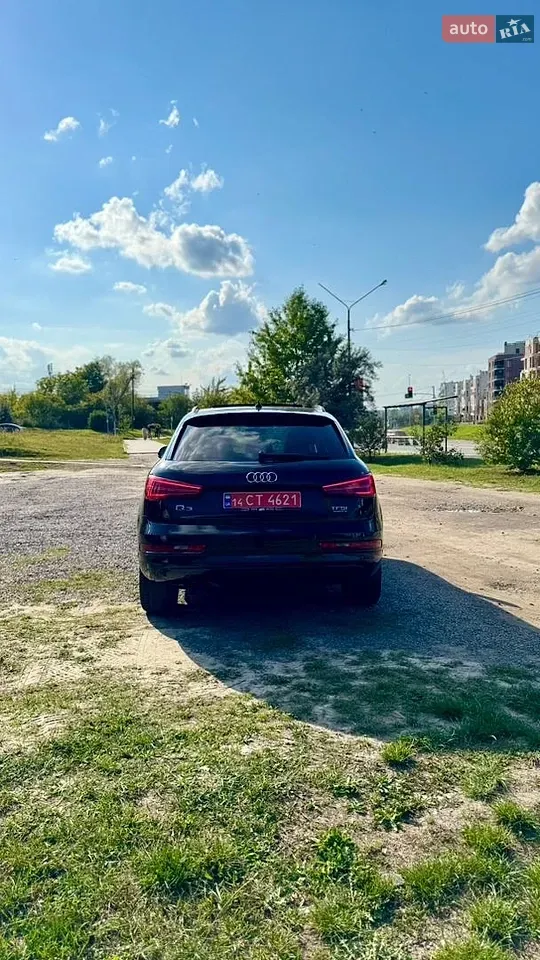 Audi Q3 2017 photo 5
