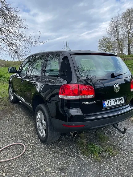 Volkswagen Touareg 2004 photo 2