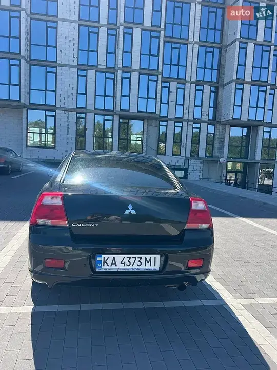 Mitsubishi Galant 2007 photo 2