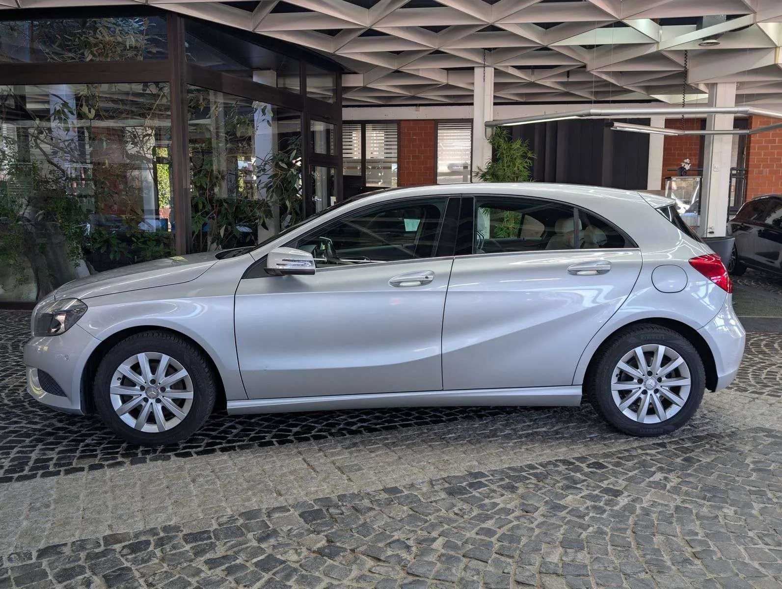 Mercedes-Benz A-Class 2014 photo 5