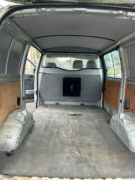 Toyota Hiace 2005 photo 5