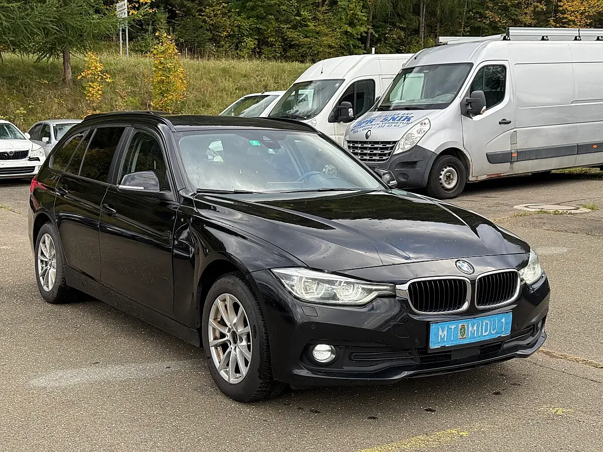 BMW 3 Series 2017 photo 3