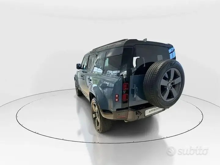 Land Rover Defender 2022 photo 5