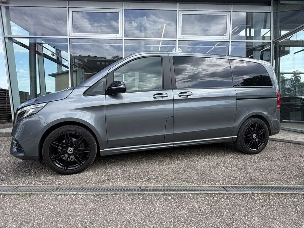 Mercedes-Benz V-Class 2020 photo 2