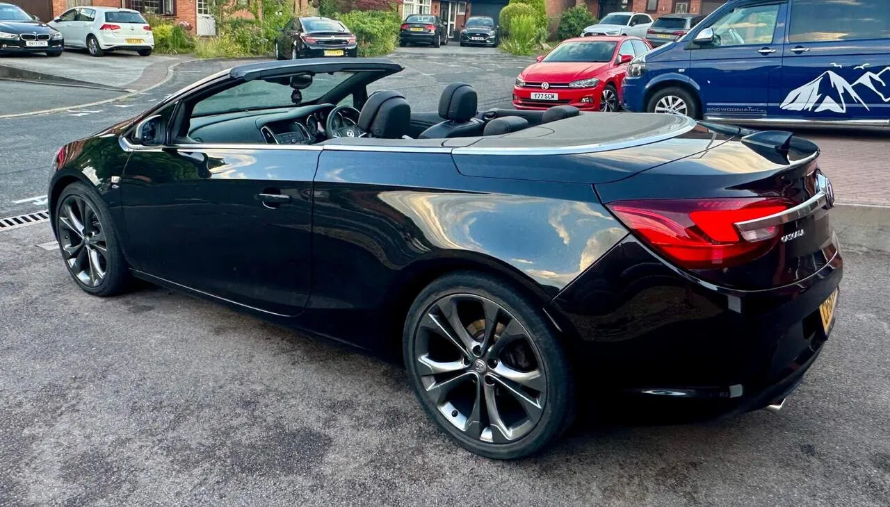 Vauxhall Cascada