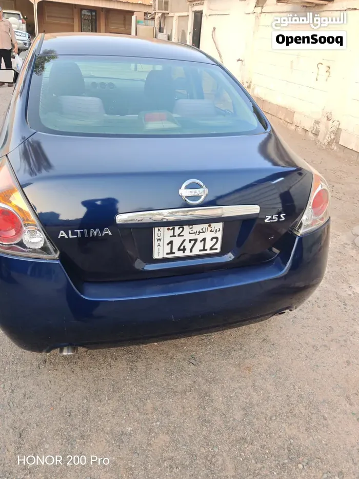Nissan Altima 2009 photo 2