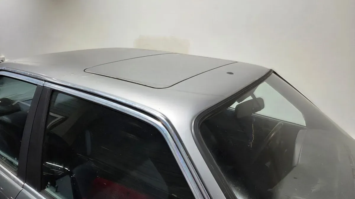 BMW 3 Series 1986 photo 3