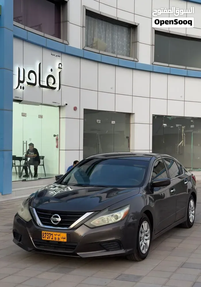 Nissan Altima 2018 photo 5