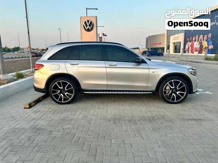 Mercedes-Benz Glc43 Amg 2017 photo 4