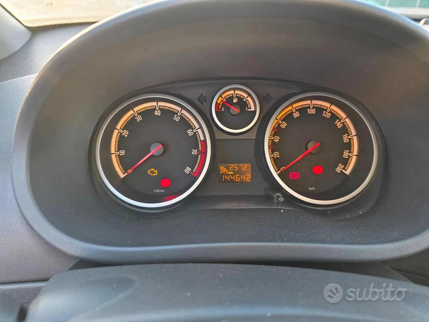 Opel Corsa 2014 photo 4