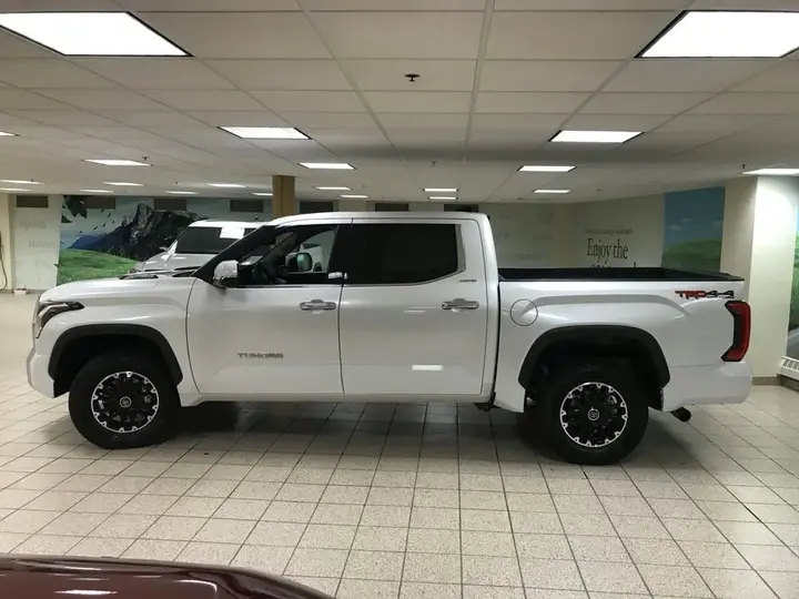 Toyota Tundra 2026 photo 4