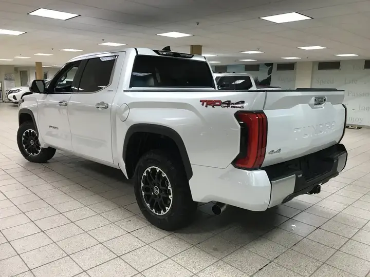 Toyota Tundra 2026 photo 5