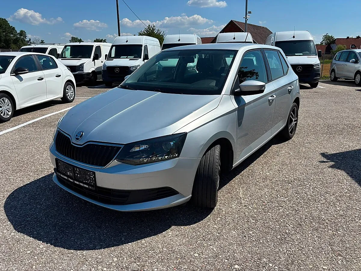 Skoda Fabia 2017 photo 3
