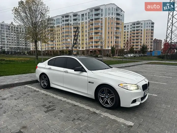 BMW 5 Series 2011 photo 5