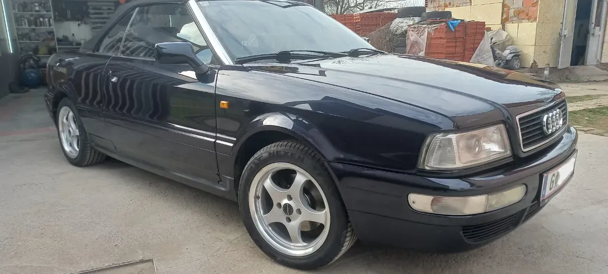 Audi 80