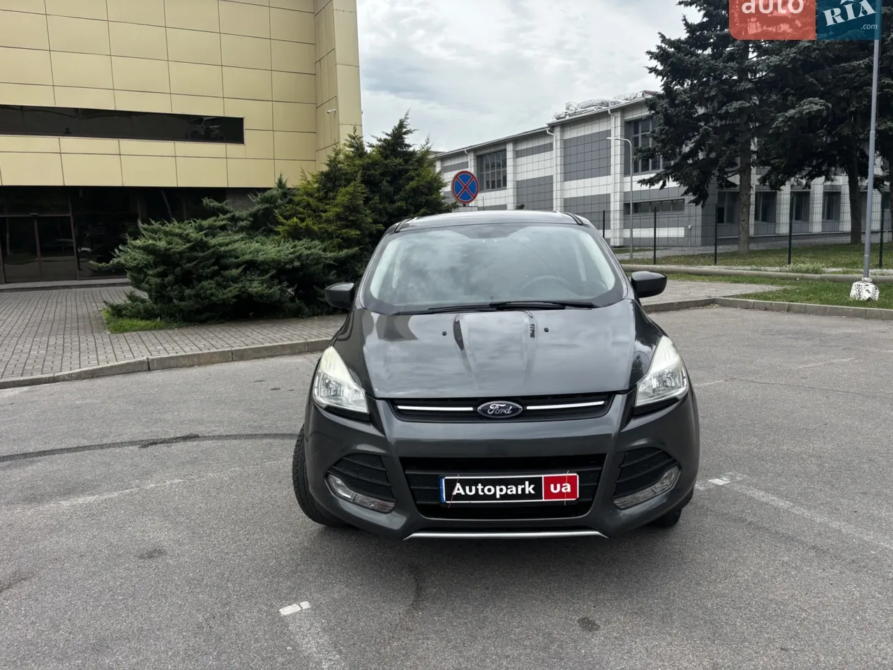 Ford Escape 2016 photo 2