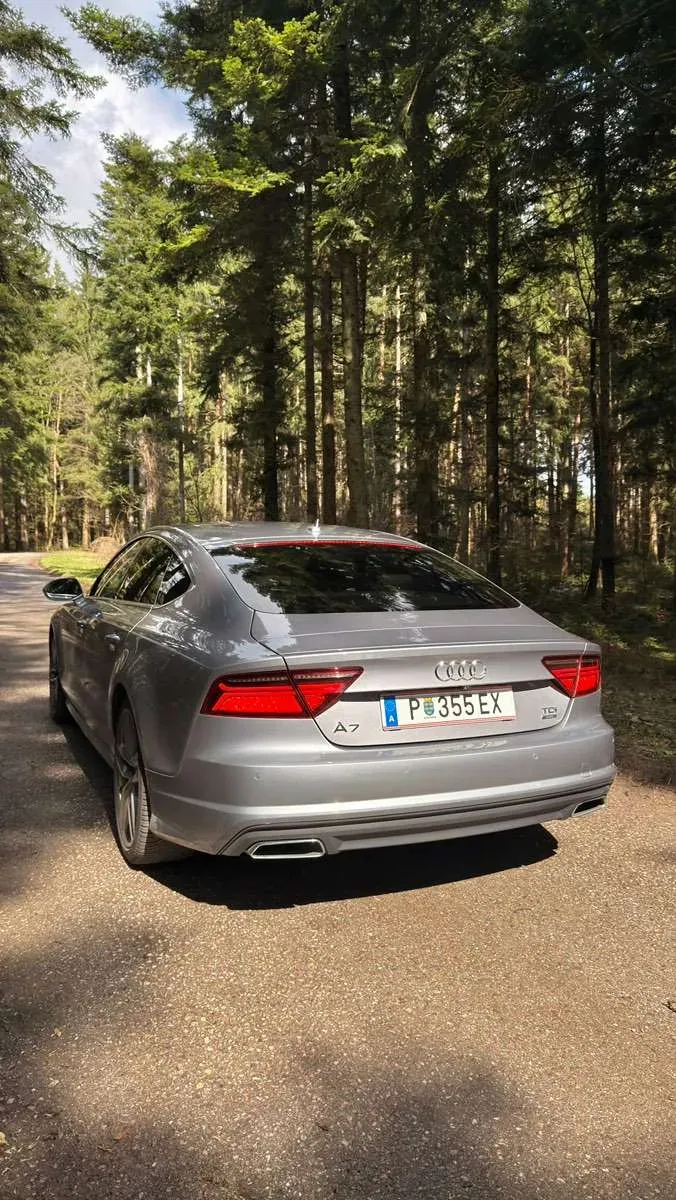 Audi A7 2016 photo 2