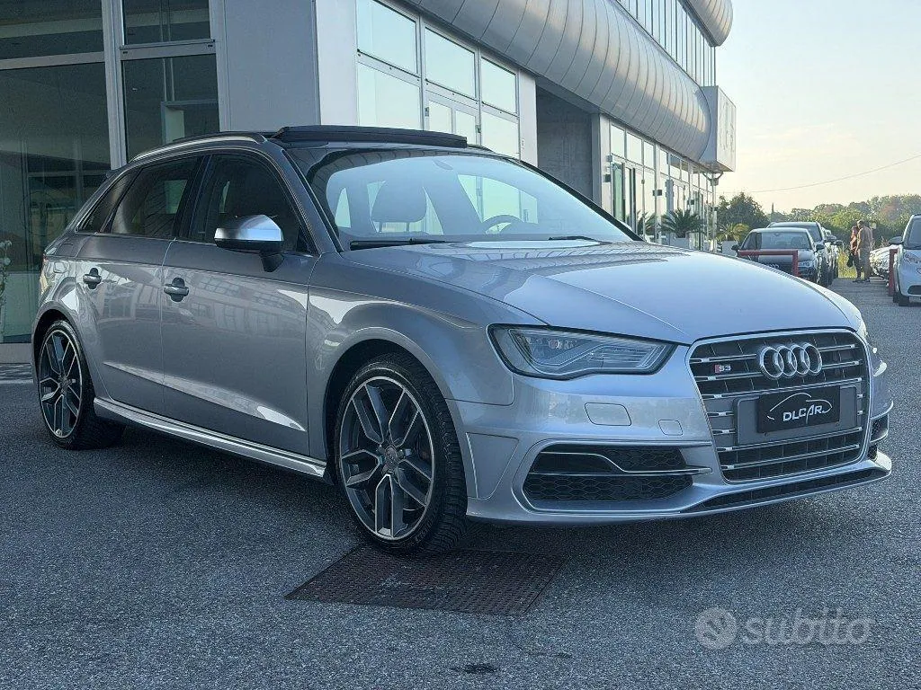 Audi A3 2015 photo 2
