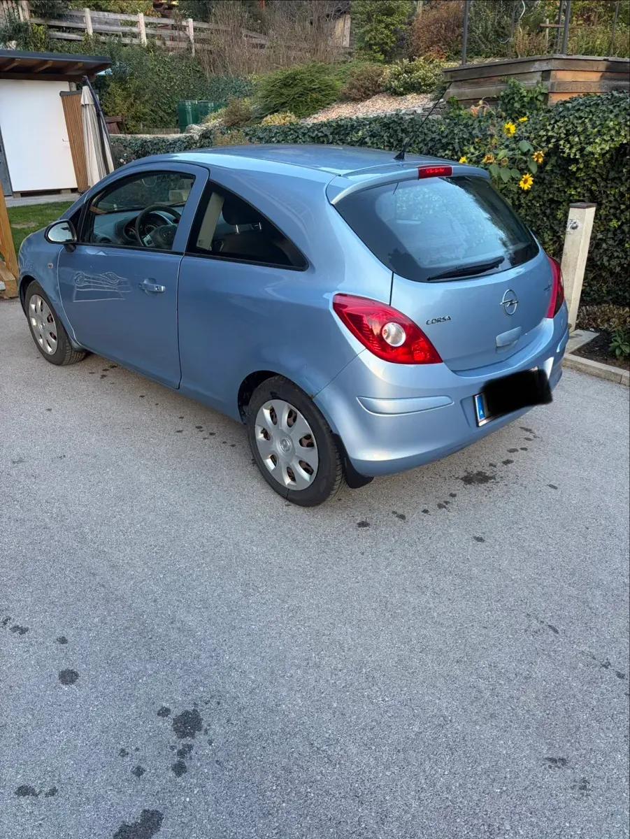 Opel Corsa 2009 photo 3