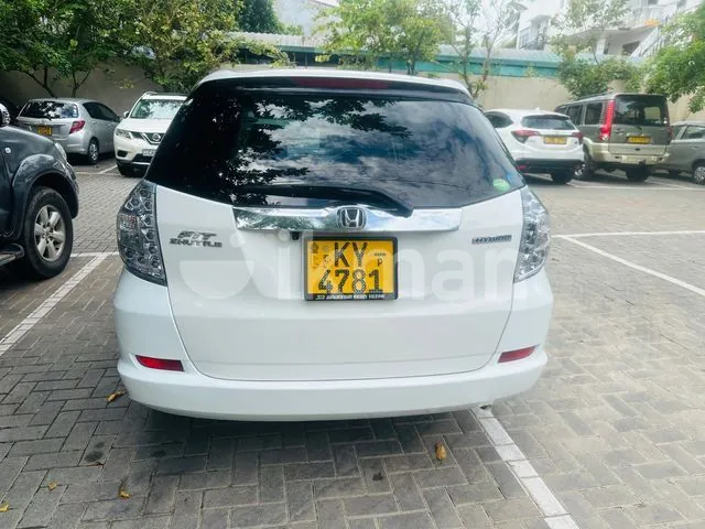 Honda Fit Shuttle 2012 photo 4