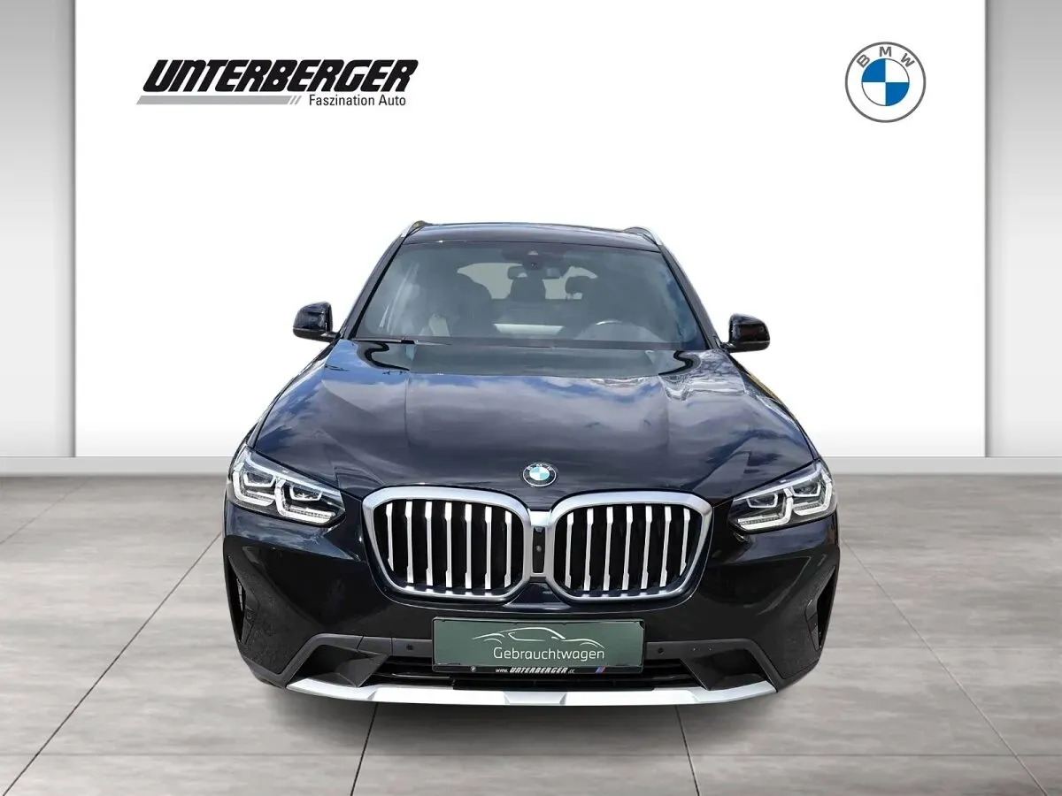 BMW X3 2022 photo 2
